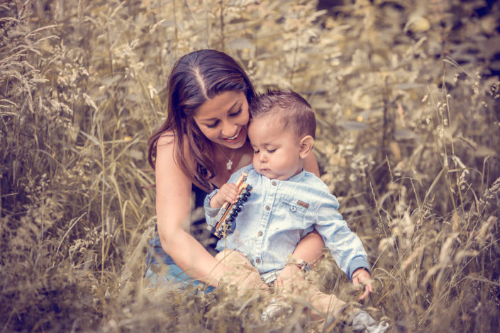 Traumkind Fotos Babyfotografie Essen 36 705x470 - Kinder & Familienfotos